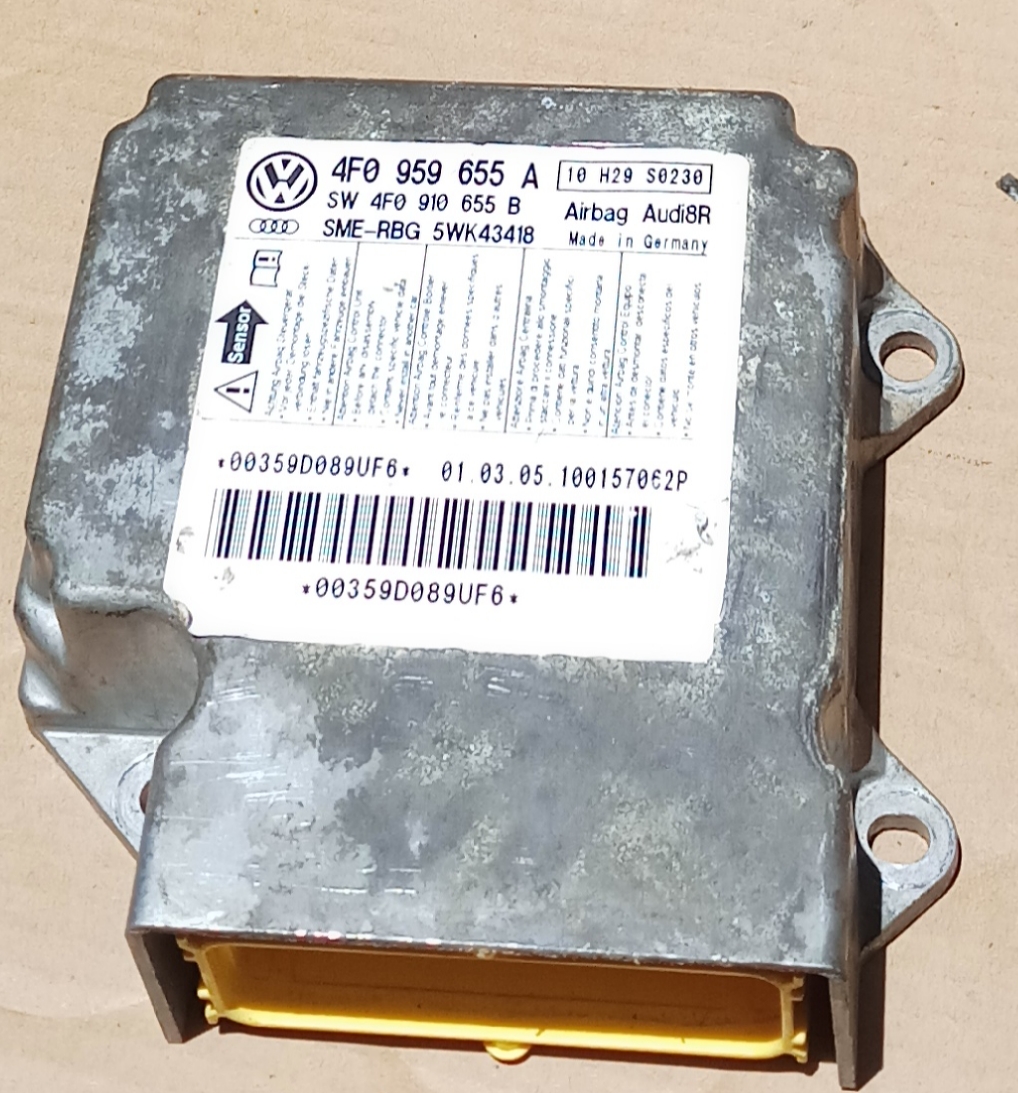 Bộ điều khiển túi khí ECU Audi A6 C6 2005