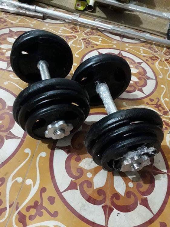 Bộ 2 tạ tay tháo lắp đôi 13,8kg ( 4 bánh 3, 4 bánh 2, 4 bánh 1kg và 2 đòn tay 35cm)