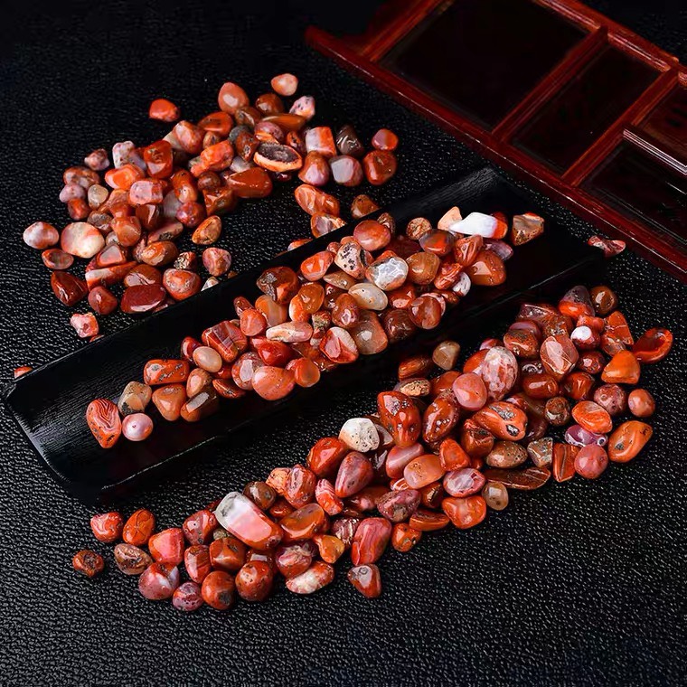 [HCM]Đá Mã Não Đỏ Vụn Tự Nhiên 100%. Vụn đá phong thuỷ thanh tẩy bài tarot 500g, trang trí nhà cửa, để bàn làm việc, rải móng nhà