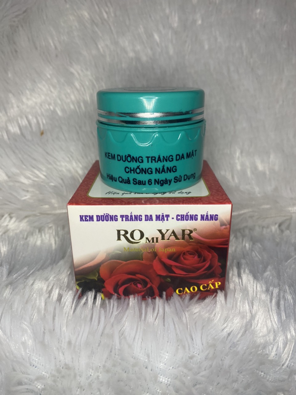 Kem Dưỡng Trắng Da Mặt-Chống Nắng 15G Romiyar