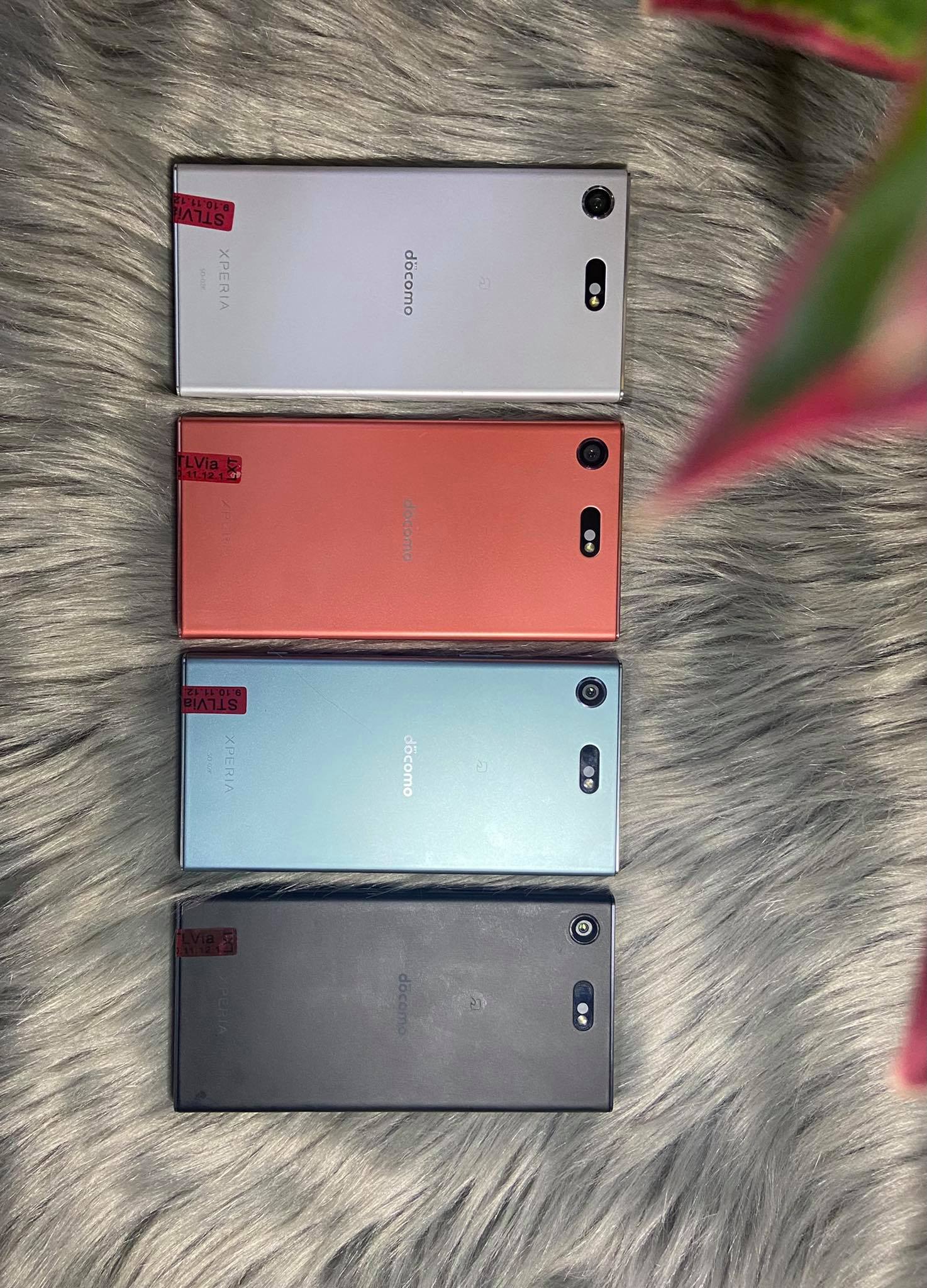 Điện thoại sony xz1 Compact, IPS LCD, 4.6", HD nguyên zin áp suất