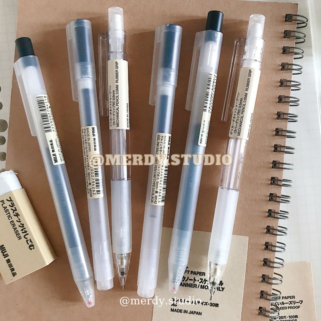 Bút bi gel MUJI chính hãng có nắp màu đen - ảnh thật, có bill