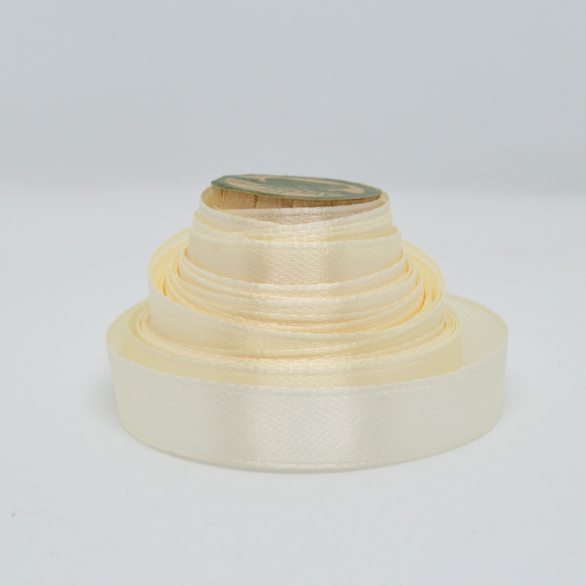 Cuộn 3m ruy băng lụa 1cm kem rb51