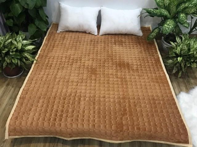 Thảm nỉ nhung trải giường đa năng 3 lớp siêu ấm