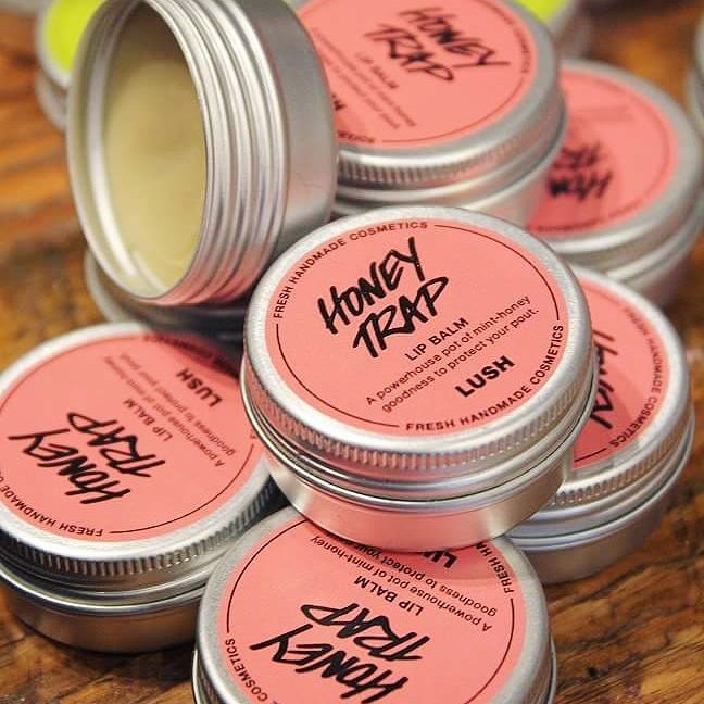 [HCM]Son dưỡng môi LUSH - Honey Trap lip balm