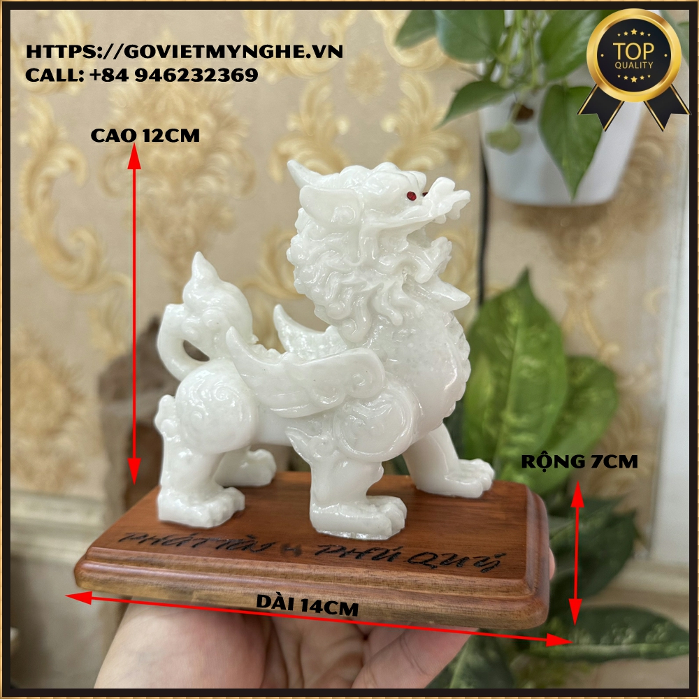 Tượng đá Tỳ Hưu trang trí phong thủy bàn làm việc kèm đế gỗ Dài 14cm - Màu trắng đá non nước