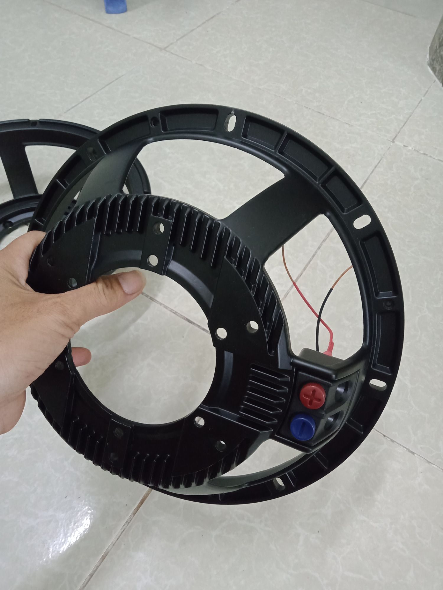 Cặp sườn loa bas 30cm lỗ coil 100 nhôm đúc nhập khẩu