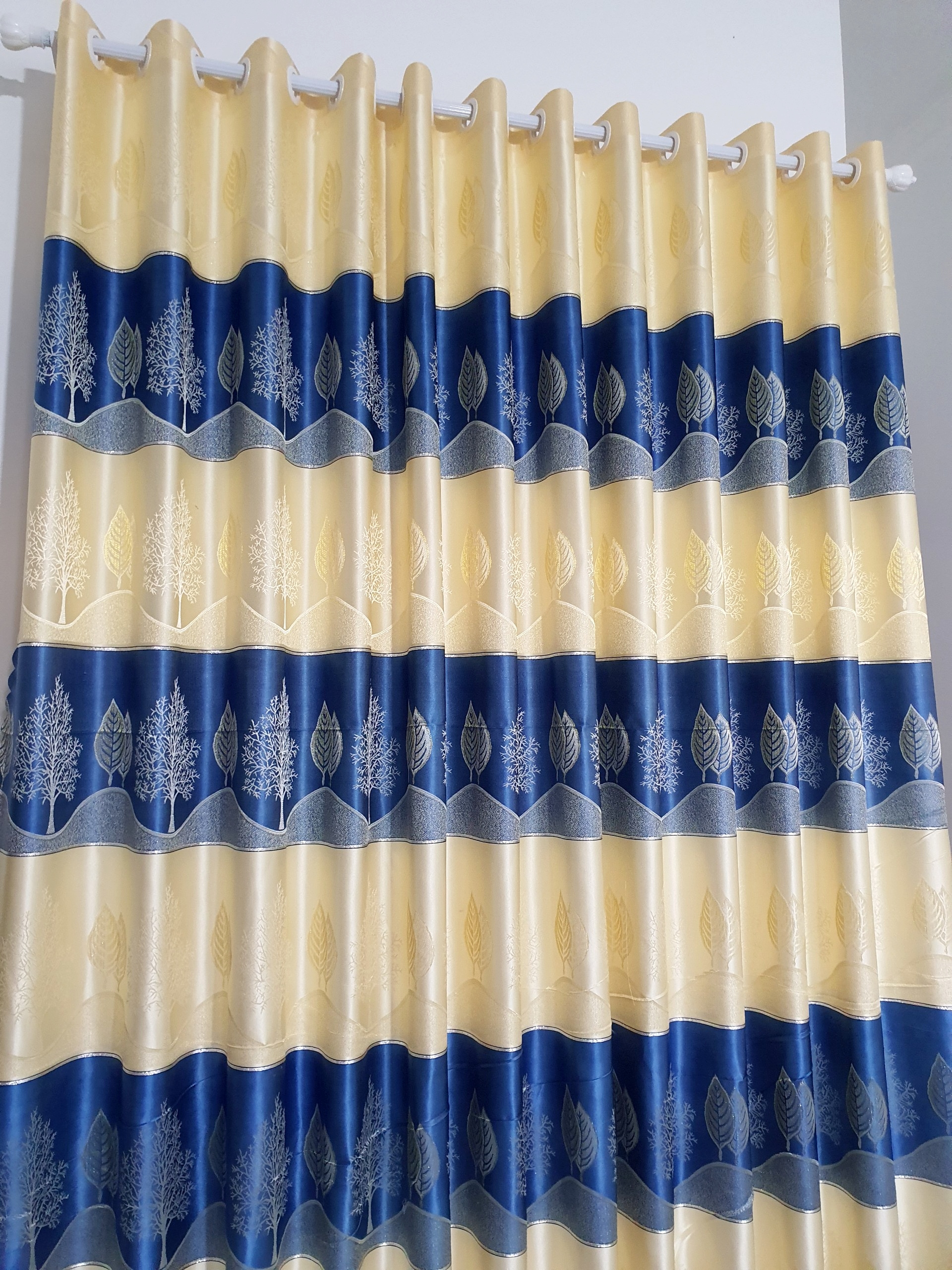 (Có kèm video sản phẩm)Rèm cửa sổ, cửa phòng ngủ chống nắng giá rẻ, màn cửa sổ hoạ tiết chiếc lá, màu vàng xanh TNS-043