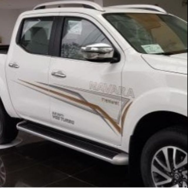 Tem xe navara