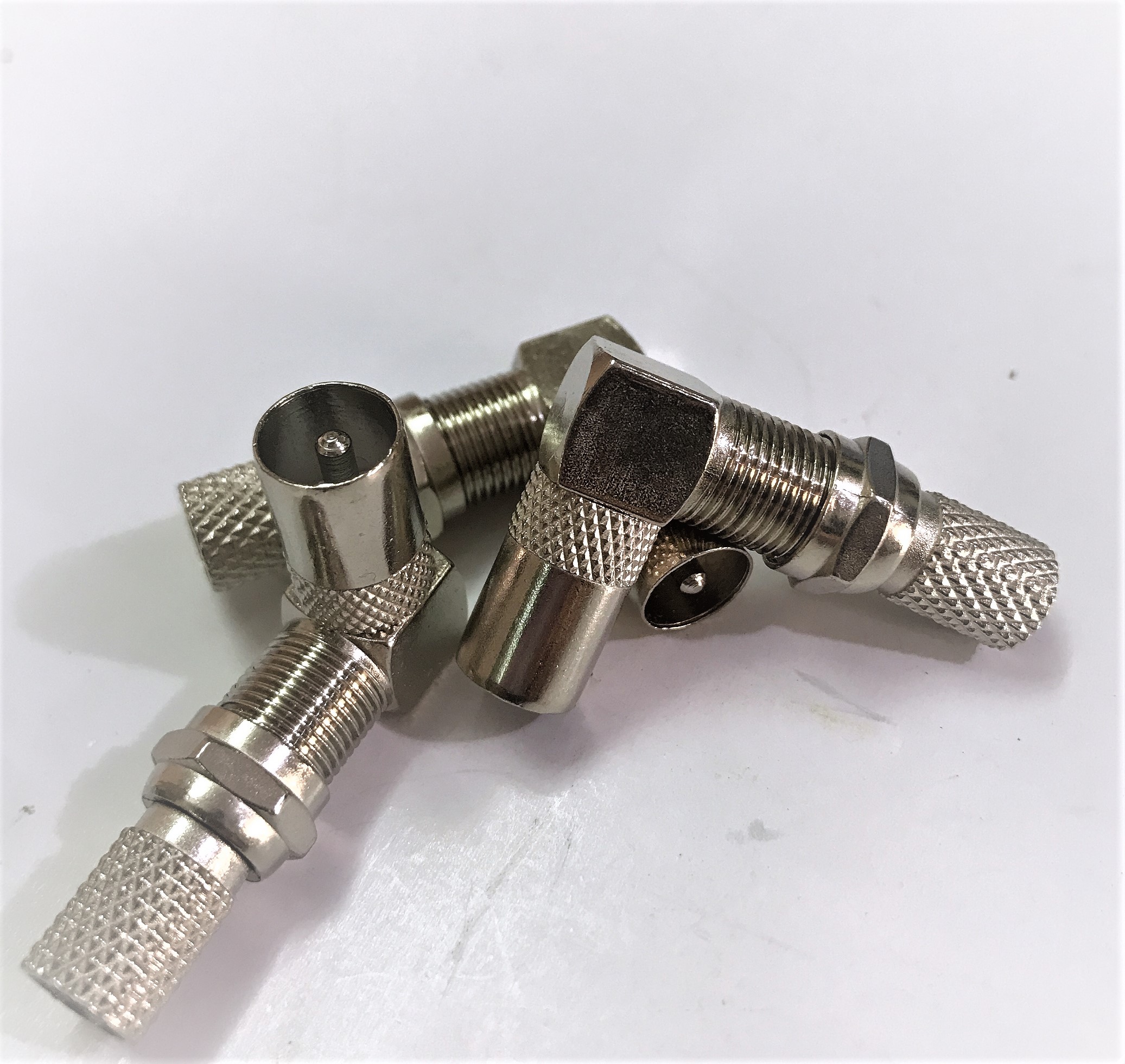 Đầu Rắc Truyền Hình Cáp
