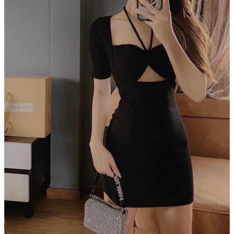Đầm đen dây cổ yếm - Chitchitstore