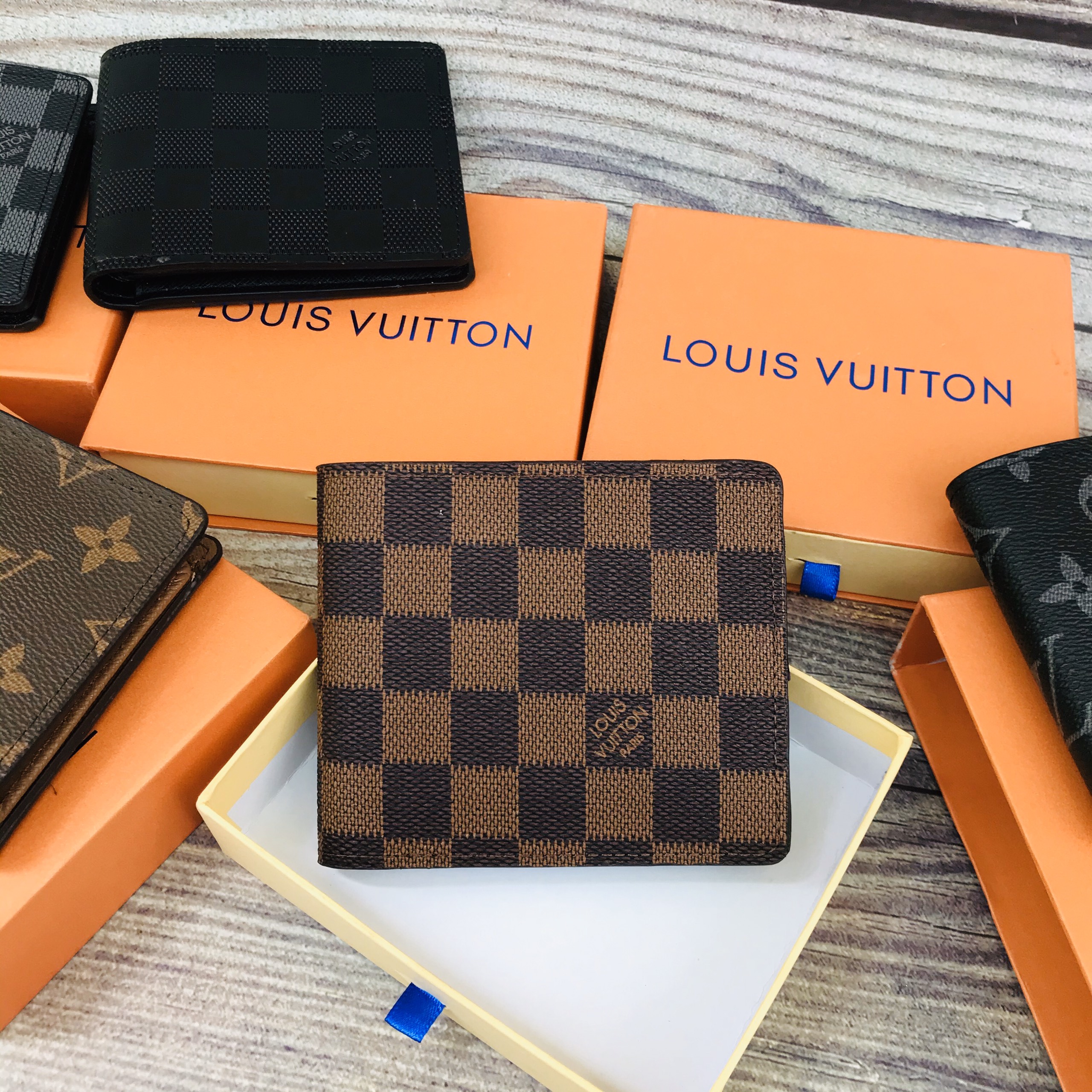 Ví Nam Công Sở Đẹp Hàng Fullbox - Bóp Nam Hàng Hiệu