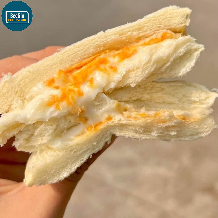 Combo 10 Bánh Hamburger Kẹp Sốt Salad Sữa Chua Ruốc Bông B65 - BeeGin Food