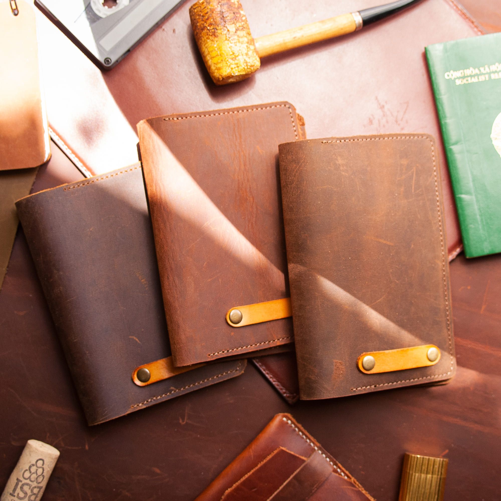 Bao da hộ chiếu, passport cover da thật, sáp dày, khắc tên theo yêu cầu