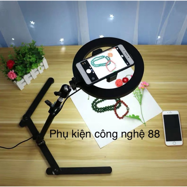 [HCM]Đèn livestream 26cm Kẹp ĐT quay xuống giá đỡ (Để Bàn) gậy livestream đa năng đèn livestream đa năng