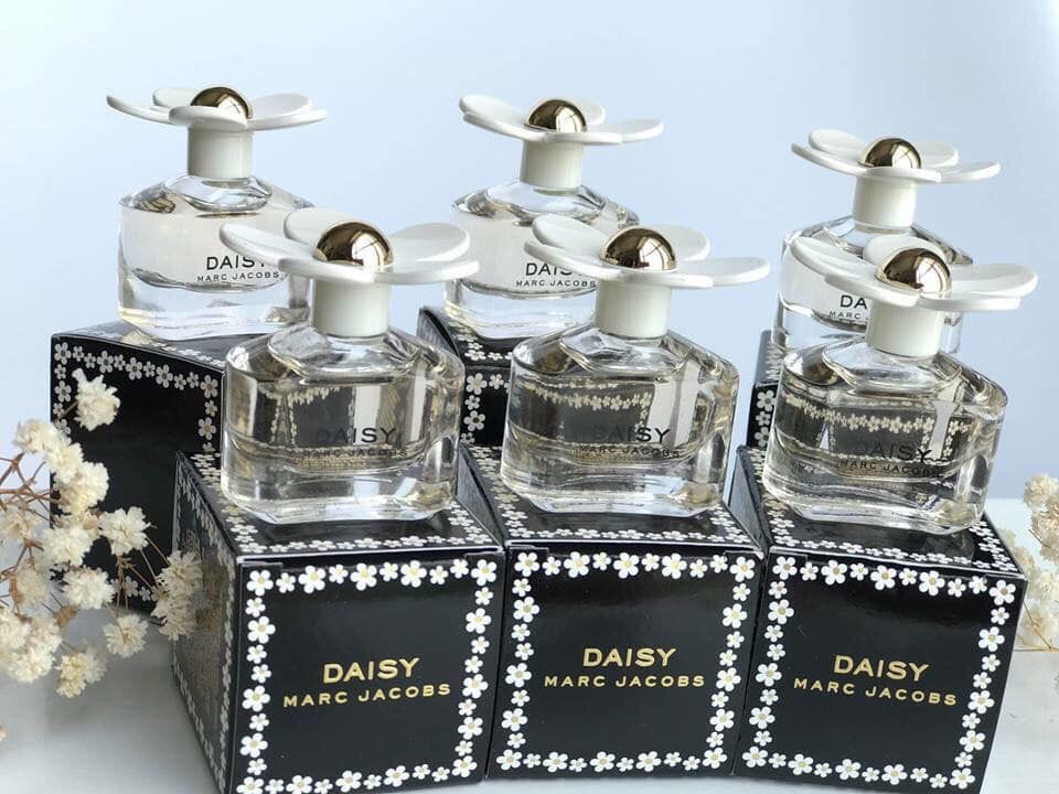 Nước Hoa Nữ Daisy Marc Jacobs EDT 4ml (Đen)