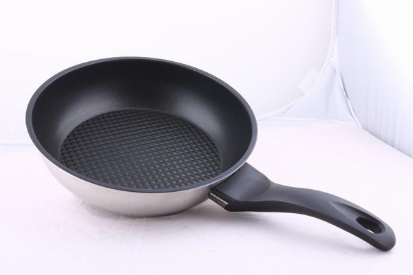 Chảo Fivestar inox chống dính cao cấp 22/24/26/28cm không gỉ, không ôxy hóa, không chứa các chất độc hại, đảm bảo an toàn cho sức khỏe của người sử dụng (sử dụng được trên bếp từ)