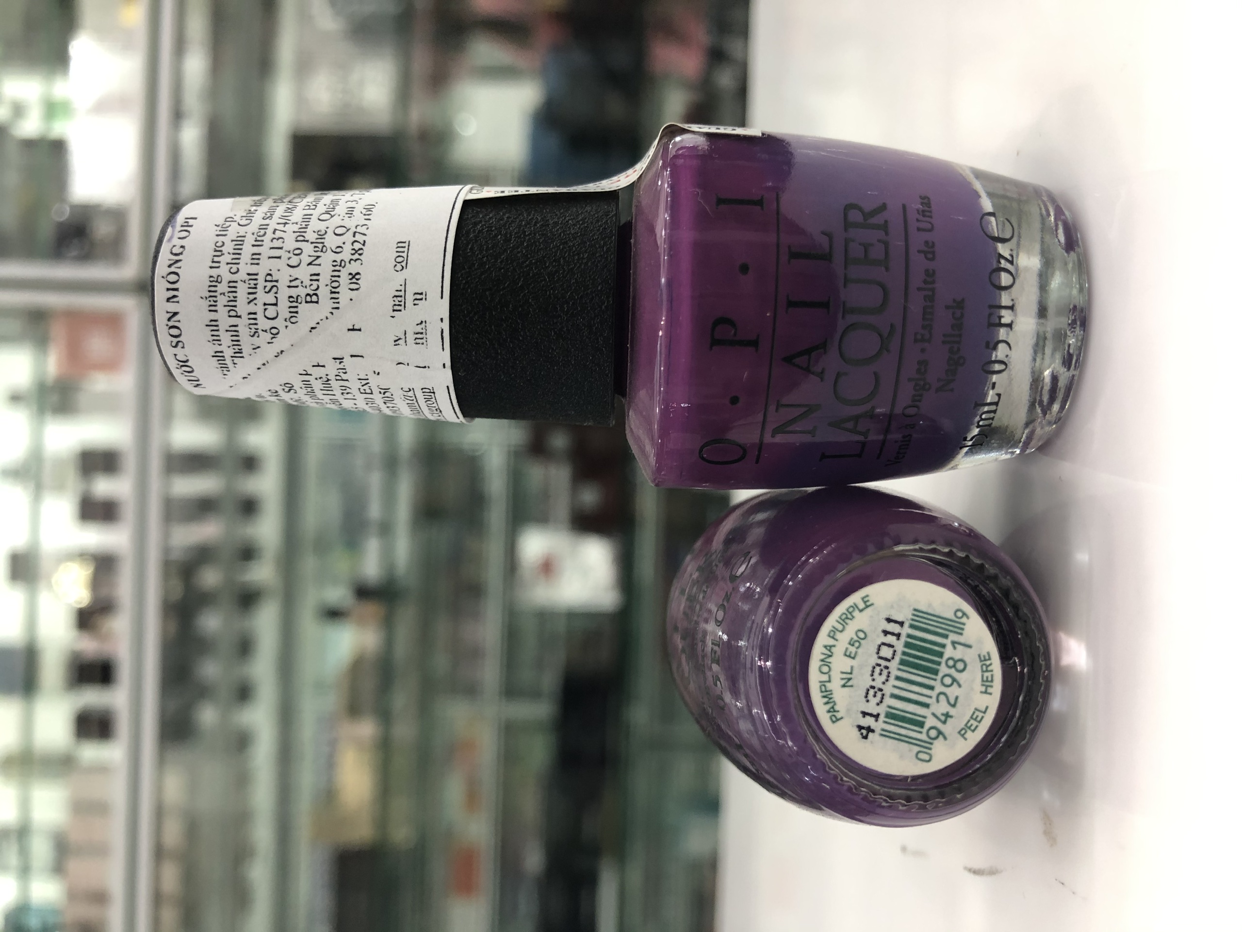 Sơn móng tay opi nl e50 pamplona purple 15 ml