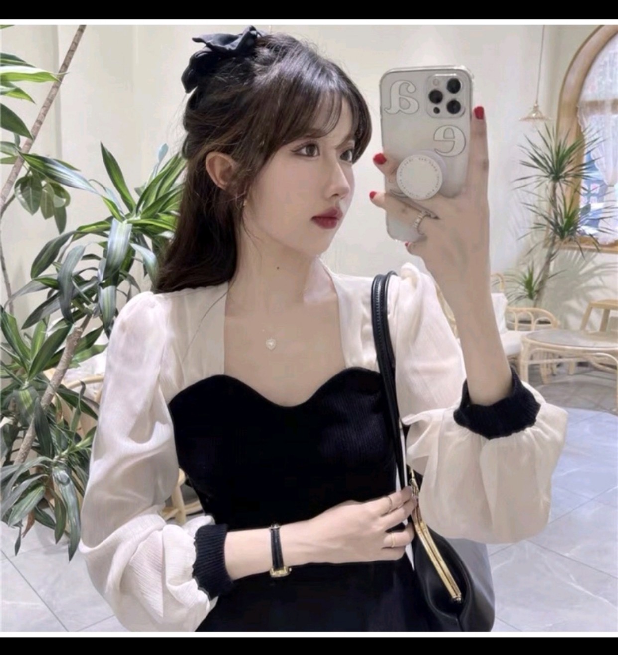 Áo sơ mi phối von