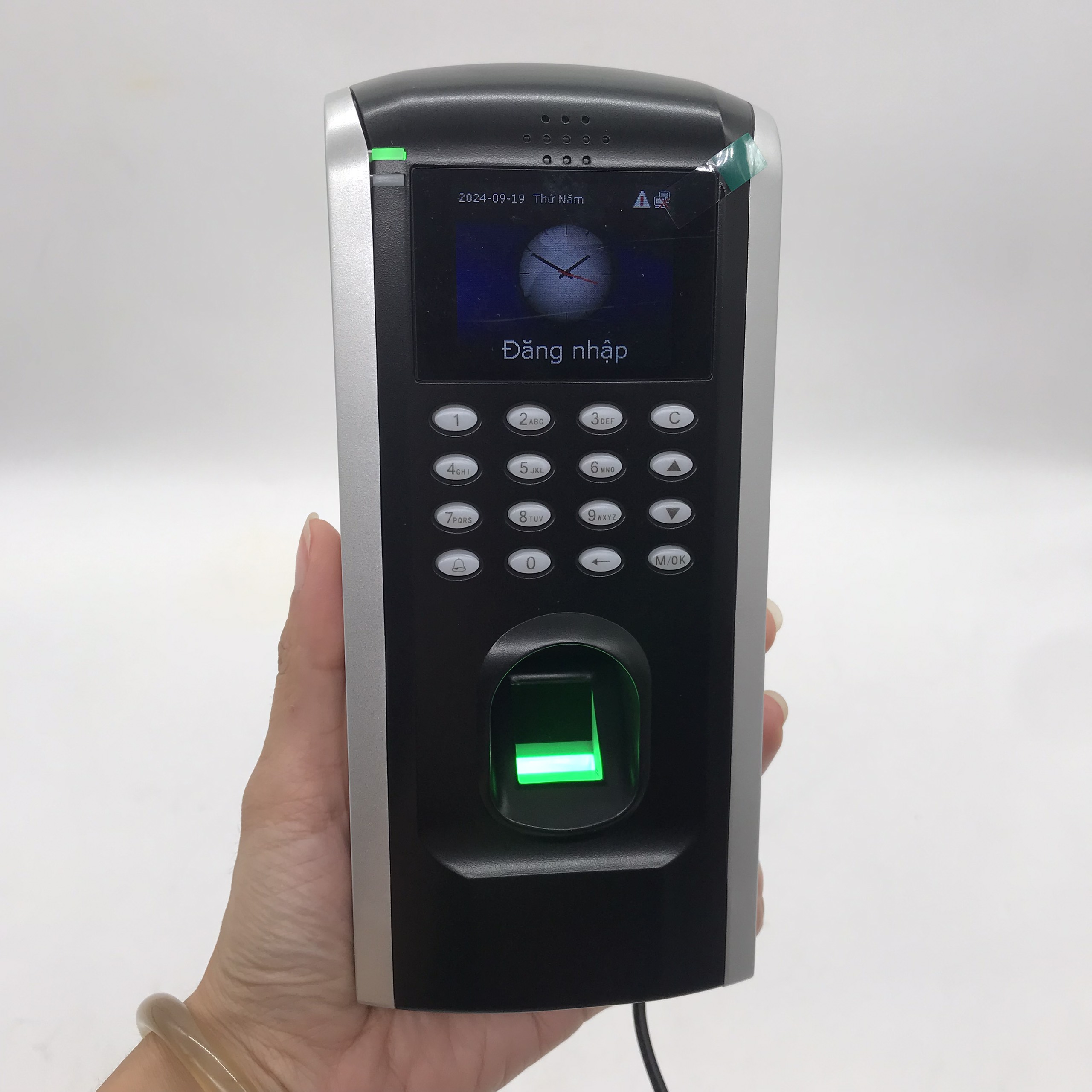 Máy chấm công Zkteco SF-200