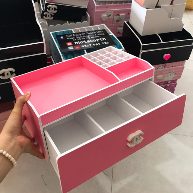 Kệ mỹ phẩm ĐẠI 35cm màu hồng phấn mới