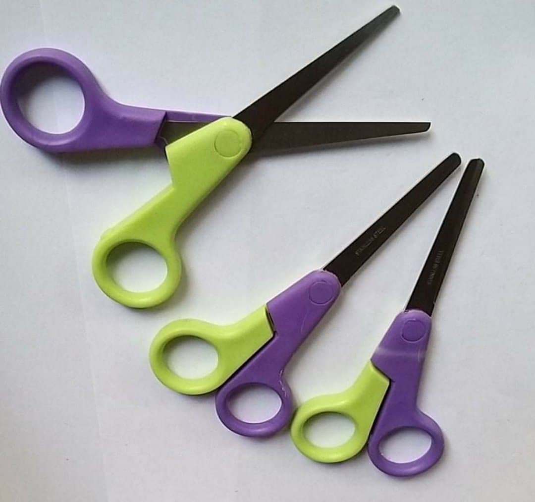 KÉO THỦ CÔNG HỌC SINH 15cm