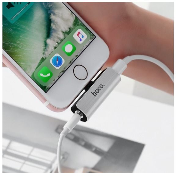 Bộ chuyển đổi âm thanh Hoco LS25 - Lightning sang Jack 3.5