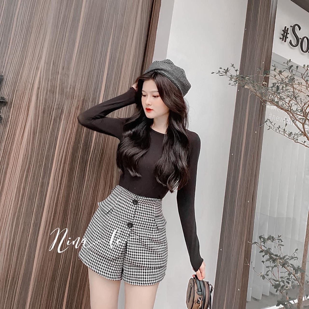 Quần short giả váy dạ kẻ caro tiểu thư sang chảnh khóa sau