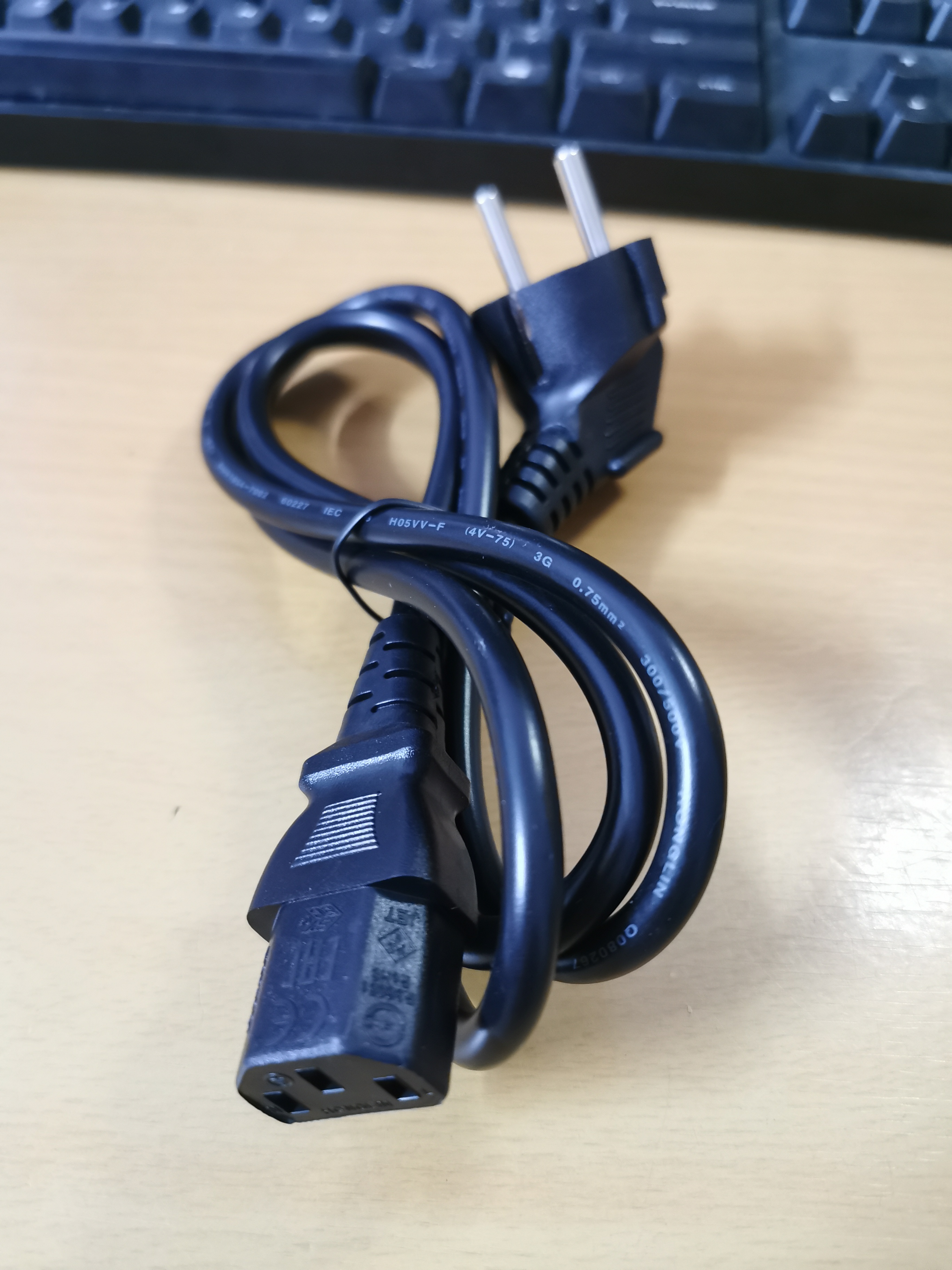 Dây nguồn PC máy tính 1.2m zin theo bộ cấp nguồn cooler master sản phẩm chất lượng cao