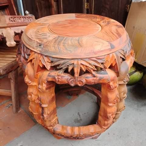 đôn trống gỗ trắc kích thước cao 45 cm đường kính mặt 30 cm đục trúc.