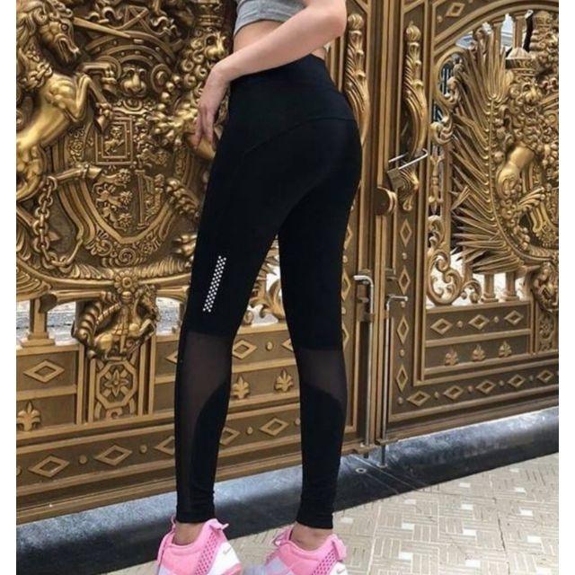 Quần thể thao tập gym yoga nữ chấm bi