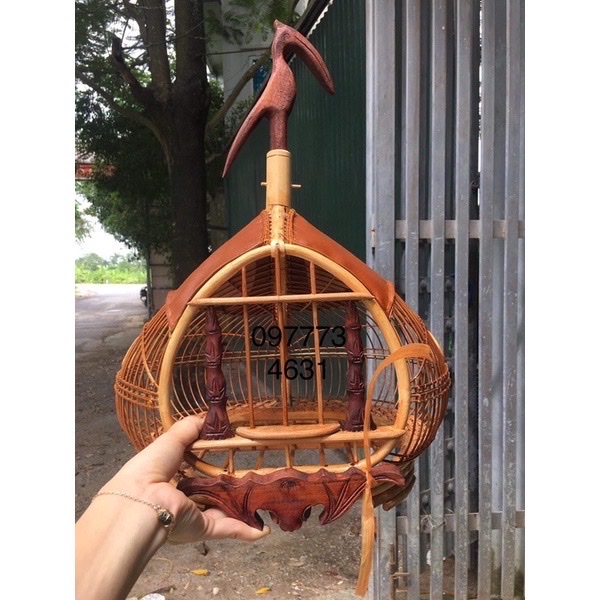 Lồng chim Cu gáy quả đào nóc bịt da hàng kỹ. Kích thước: 36x36x52cm