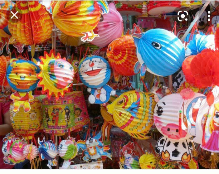 100 Lồng đèn Trung Thu hình thú size lớn và 200 cây đèn cầy