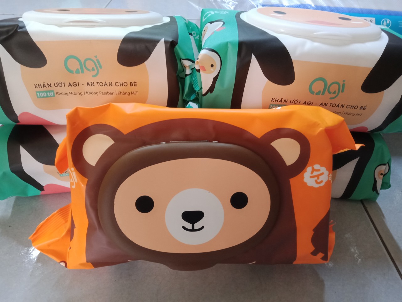 [HCM]Combo 2 gói khăn ướt Agi không mùi 100 tờ màu ngẫu nhiên