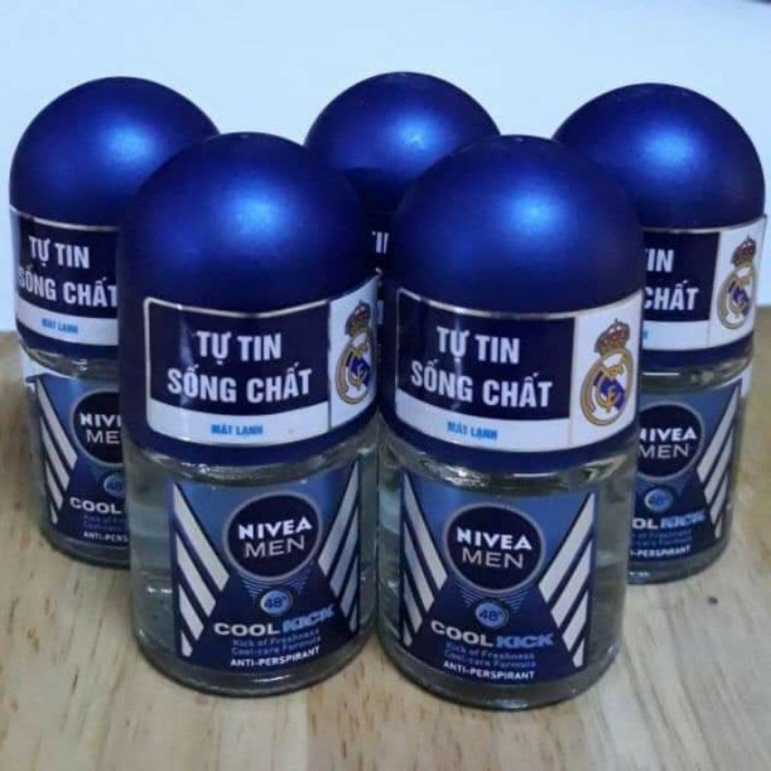 Set 5 chai lăn khử mùi nivea 12ml