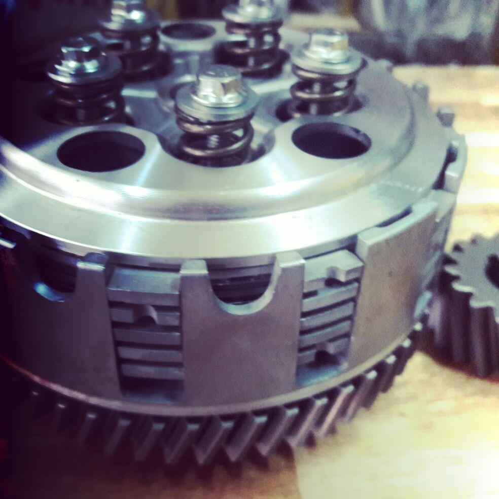 [HCM]Bộ nồi Suzuki GN125 ( bộ côn Suzuki GN125)