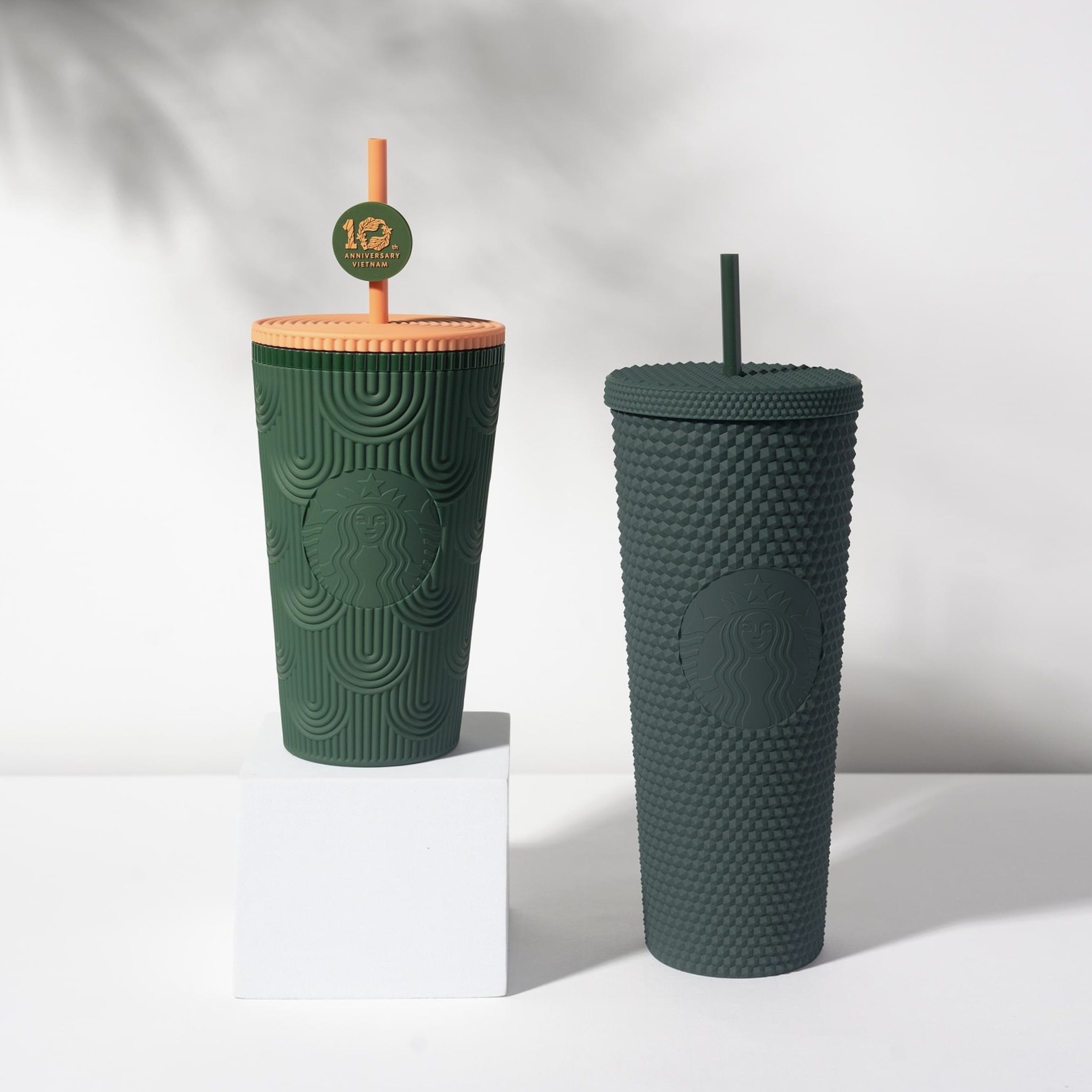 Ly starbucks chính hãng cold cup kỉ niệm 10 năm - soren green & bling green