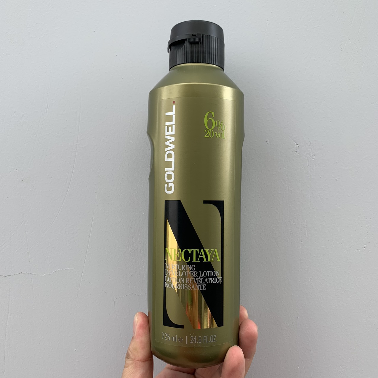 Dung môi dưỡng tóc Nectaya 725ml