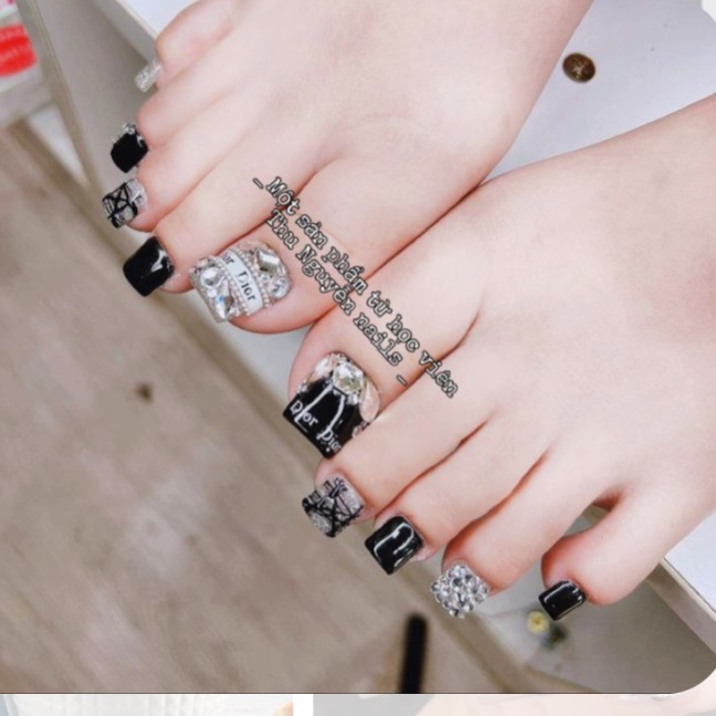 A37 bộ 24 móng chân giả màu đen đính đá