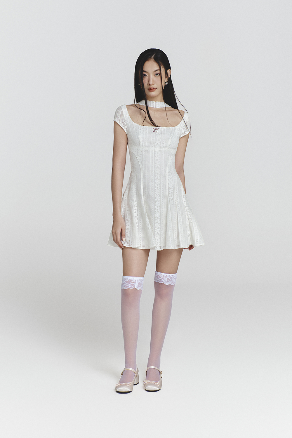 Đầm SheByShj ren trắng phối dây cổ - Snow Dress