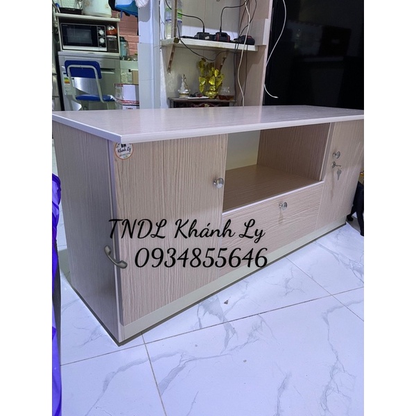 Tủ tivi nhựa 2 cánh 1 ngăn kéo vân gỗ 120x50x31