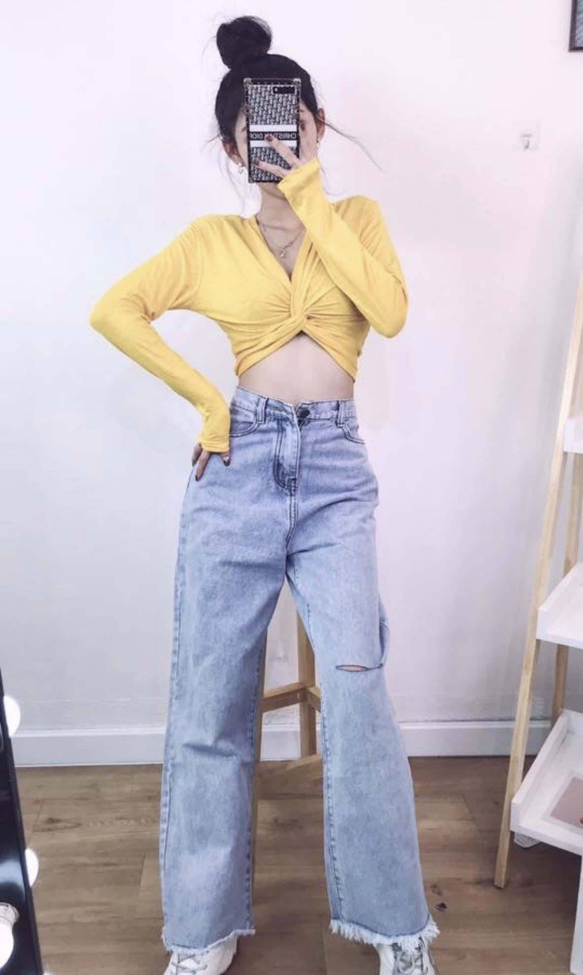 Áo croptop xoắn ngực sexy tay dài dễ thương💕𝑭𝑹𝑬𝑬𝑺𝑯𝑰𝑷💕