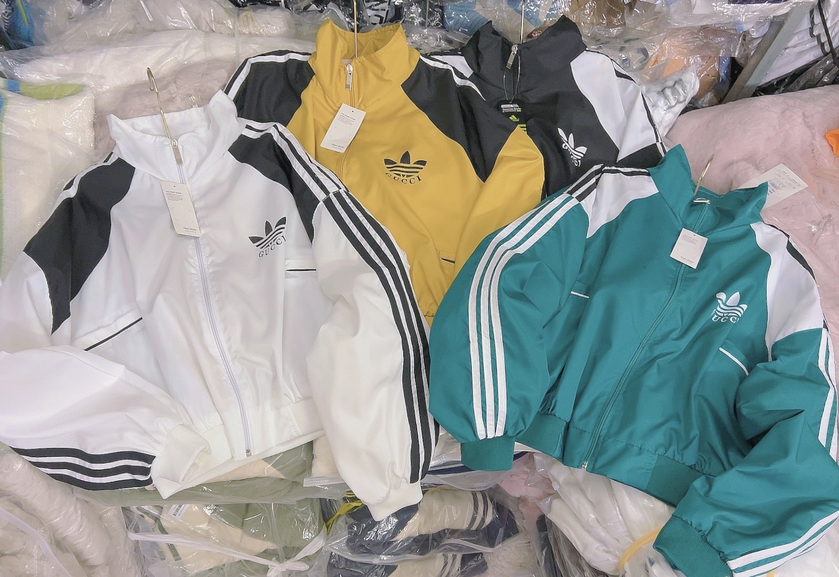Áo khoác dù phong cách thể thao - ngọc hân fashion