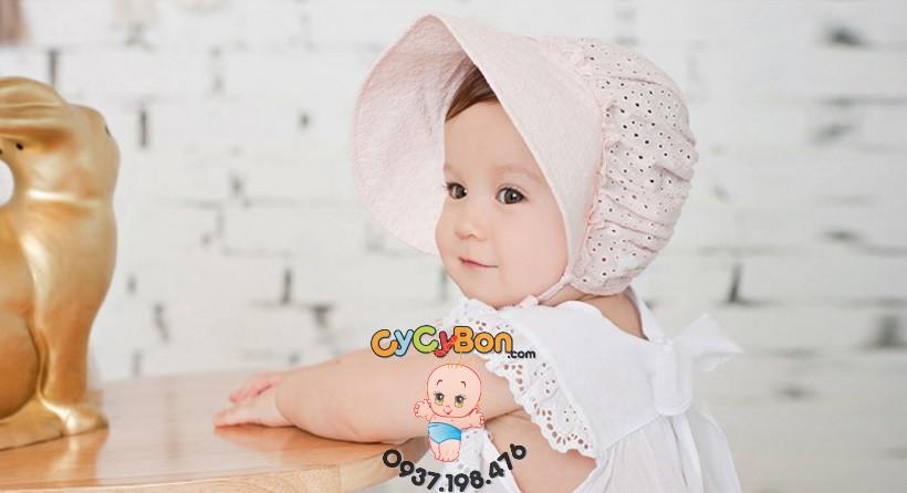 Nón cho bé kiểu cô gái hà lan vải thêu