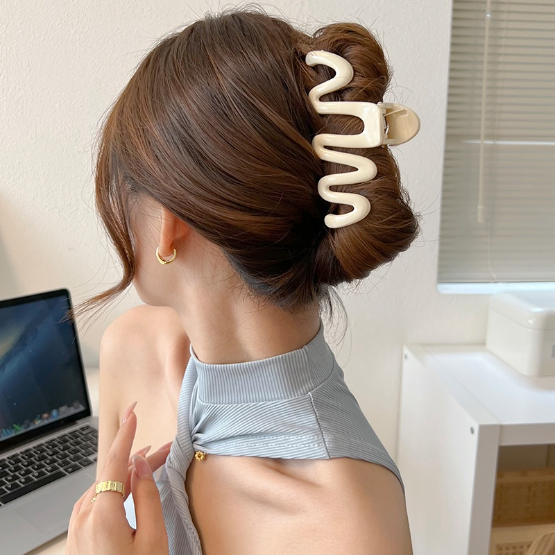 Kẹp tóc càng cua NOVSET kẹp tóc hàn quốc đẹp thiết kế kiểu dáng nhựa nhám có chọn màu Mã #KT_16881