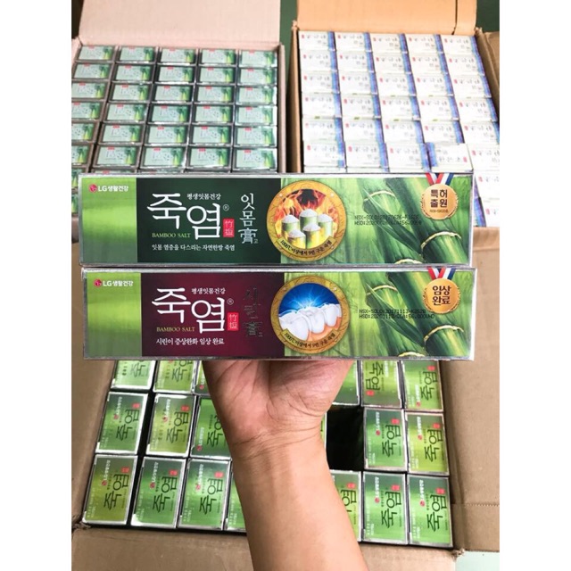 Kem đánh răng muối tre hàn quốc 140g