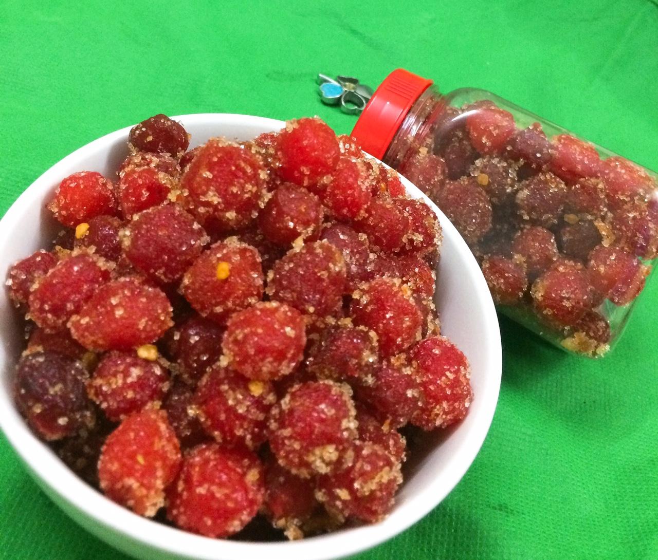 Chùm ruột rim chua cay