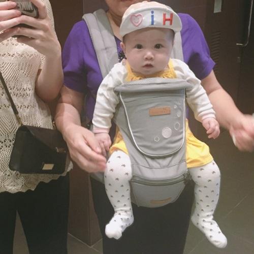 [HCM]Địu Ngồi Thông Minh Cho BéHàng Cao Cấp AIMAMANơi Bán Địu Ngồi Giá Rẻ Uy Tín Chất Lượng Không Làm Trẻ Khó Chịu Giải Quyết Vấn Đề Bố Mẹ Khi Mỏi TaySale 50%.