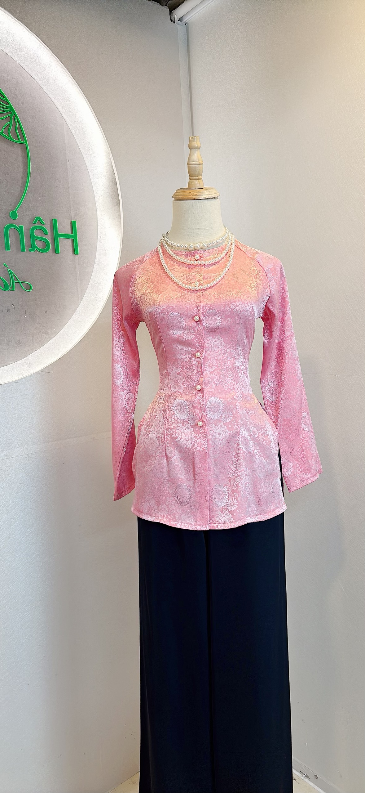 B.A115 - ( ÁO LẺ ) Áo Bà Ba Gấm Hoa Cúc Cài Nút Tay Dài Cổ Tròn