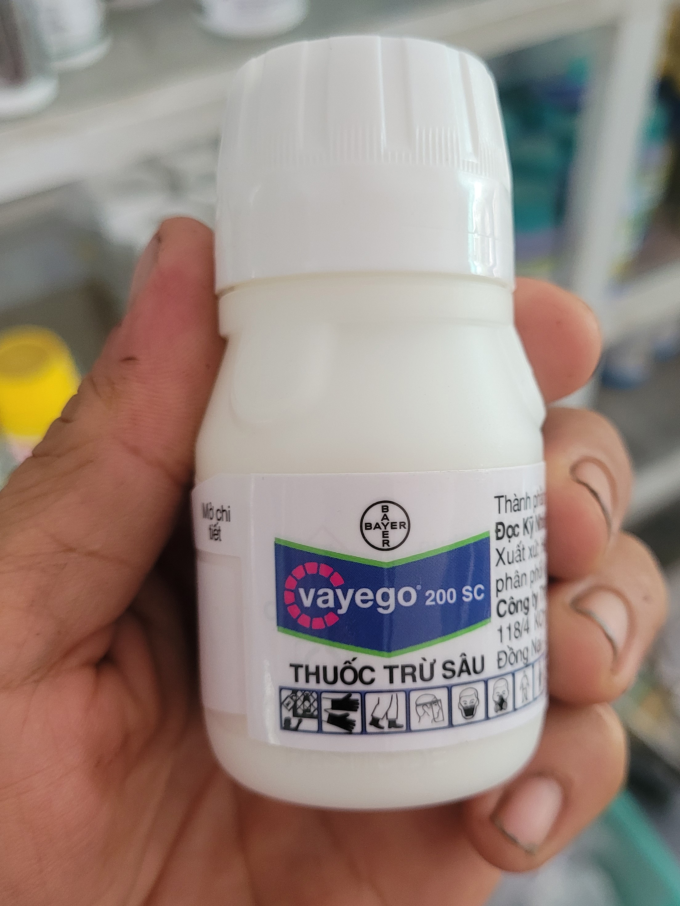 Thuốc trừ sâu VAYEGO 200SC Bayer. Thuốc trừ sâu thế hệ mới chuyên trừ sâu cuốn lá sâu keo , sâu tơ, sâu kháng